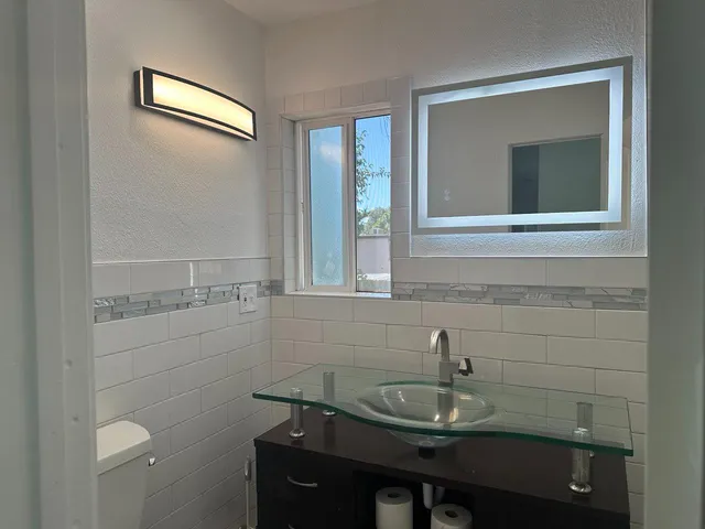 $780,000 | 5124 Walnut Avenue, Sacramento, CA 95841