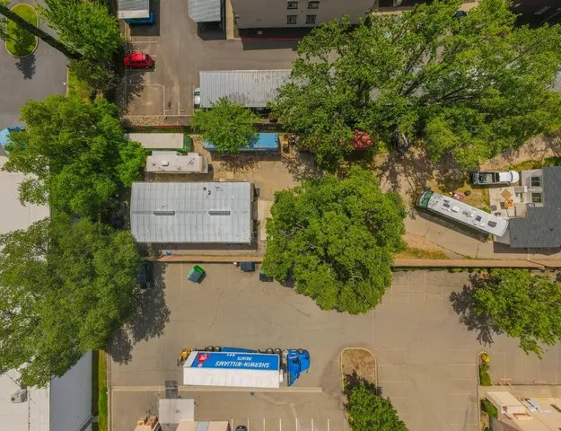 $780,000 | 5124 Walnut Avenue, Sacramento, CA 95841