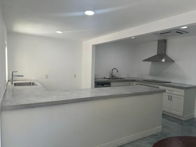 $780,000 | 5124 Walnut Avenue, Sacramento, CA 95841