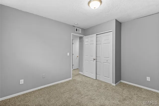 $1,600 | 2265 Grants Parkway, Florissant, MO 63031