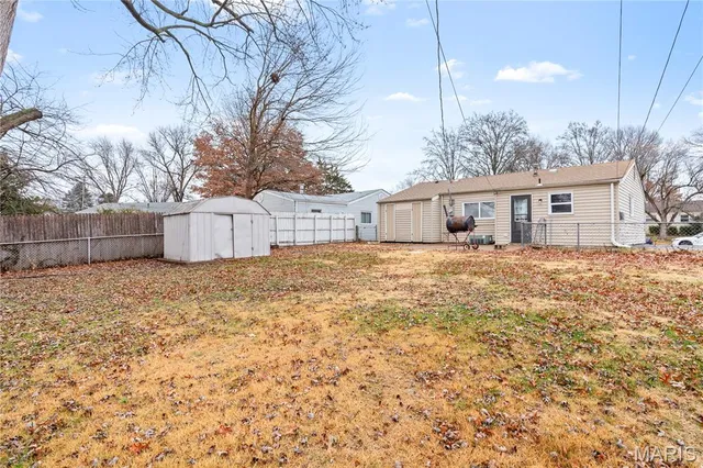 $1,600 | 2265 Grants Parkway, Florissant, MO 63031