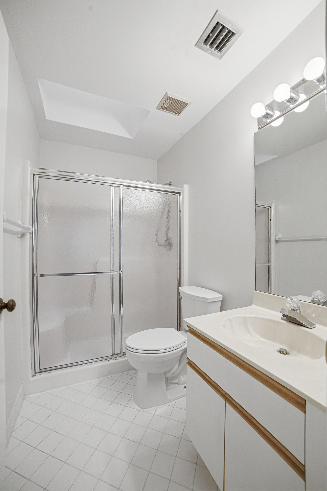 5529 Ilford Court Boca Raton, FL 33486 - Photo 16 of 22 Bathroom2