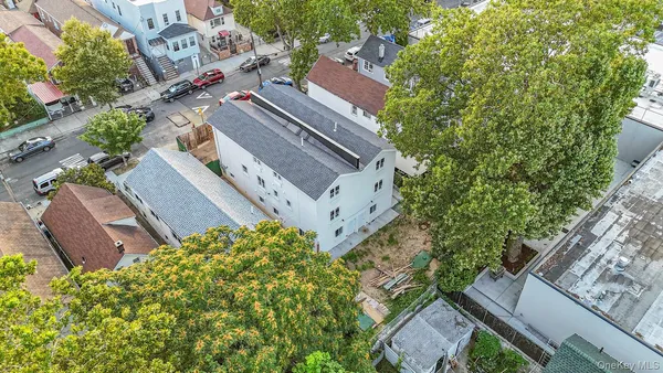 $1,100,000 | 332 Underhill Avenue | Harding Park