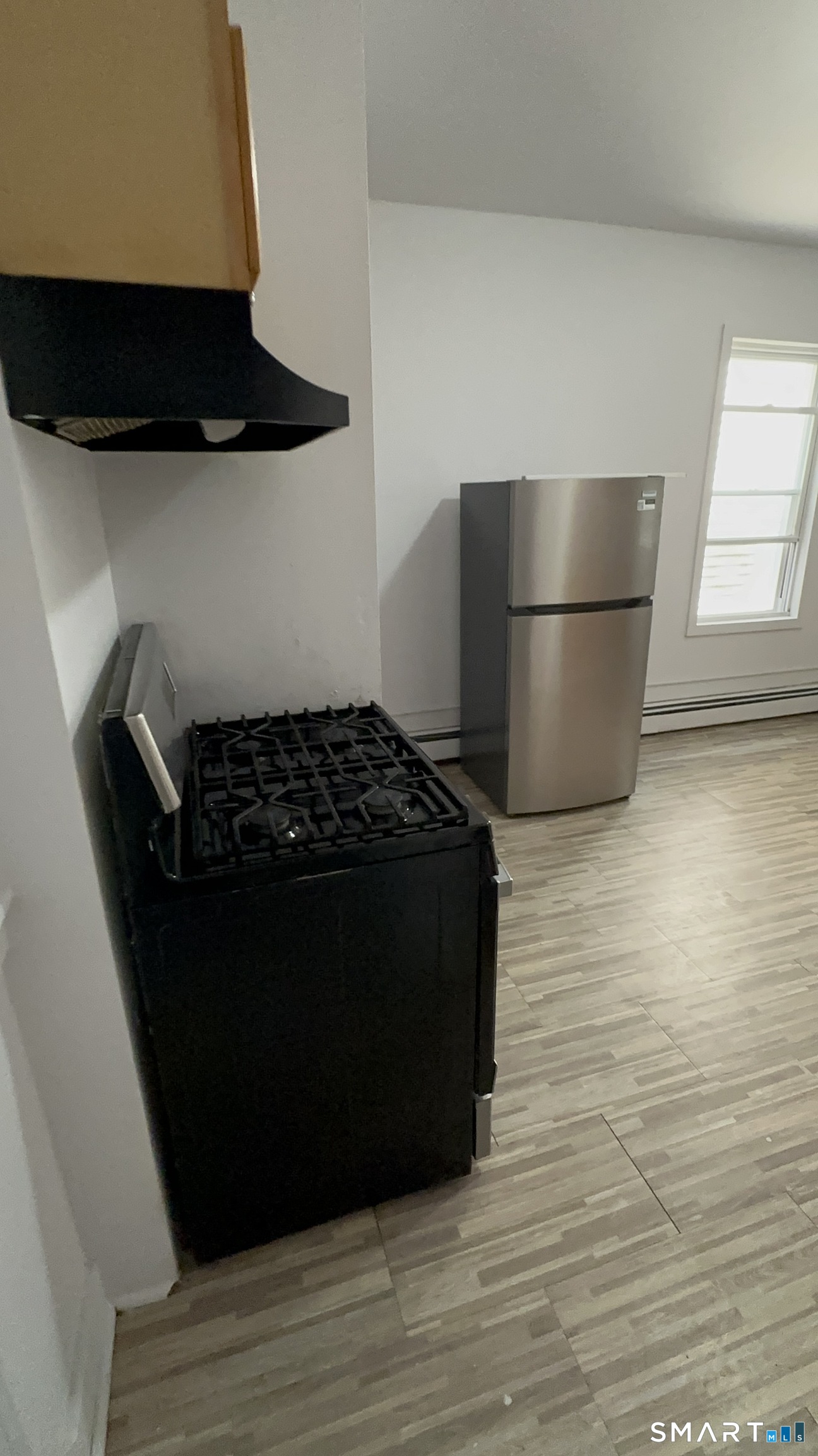 14 Lester Street, Unit 2L Ansonia, CT 06401 - Photo 11 of 25