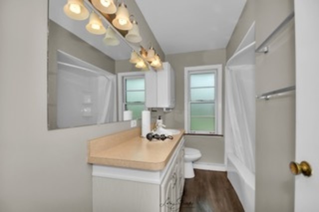 500 Chestnut Lane Darien, IL 60561 - Photo 8 of 19