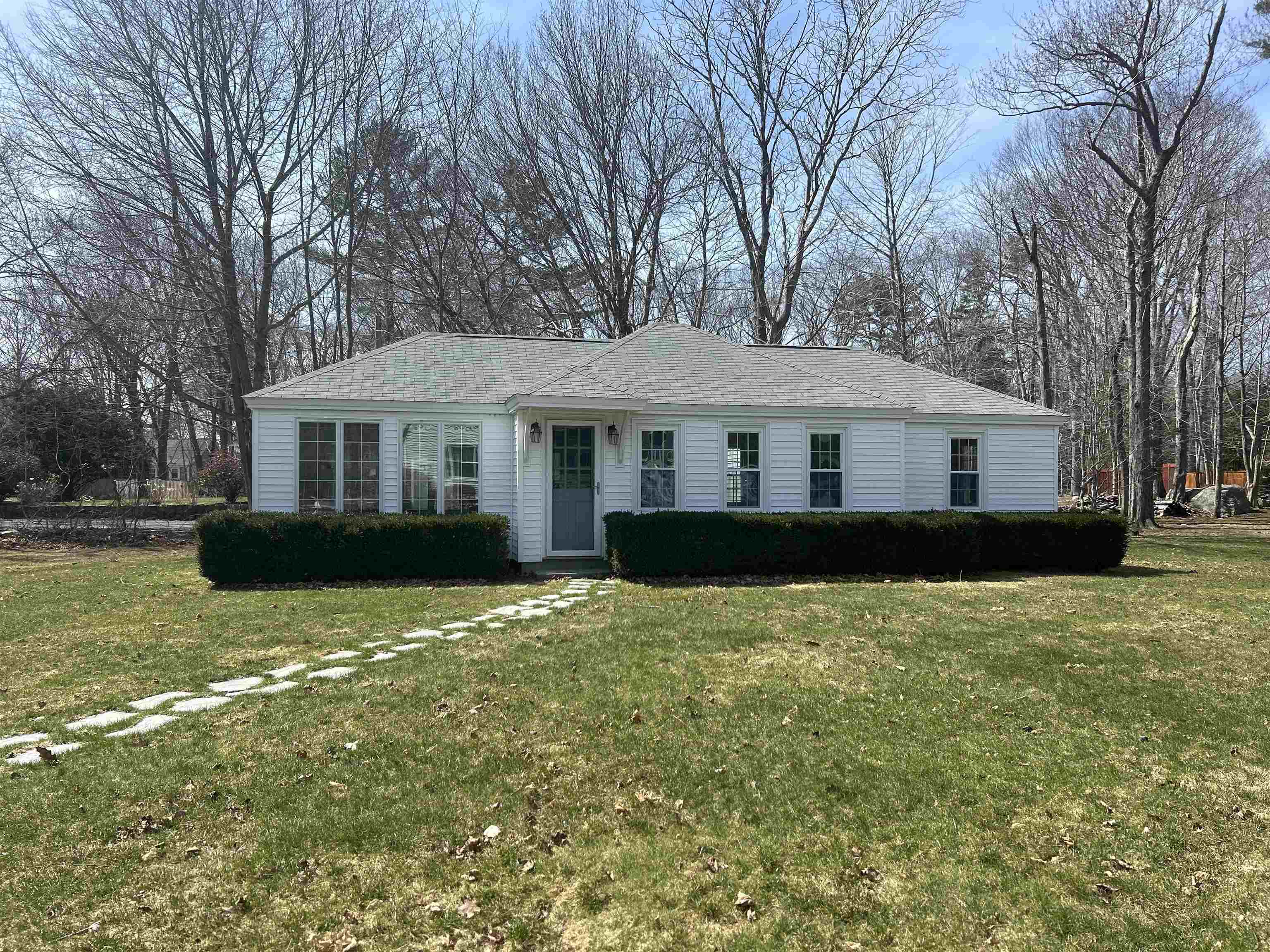 62 R Cable Road Rye, NH 03870 - Photo 1 of 16