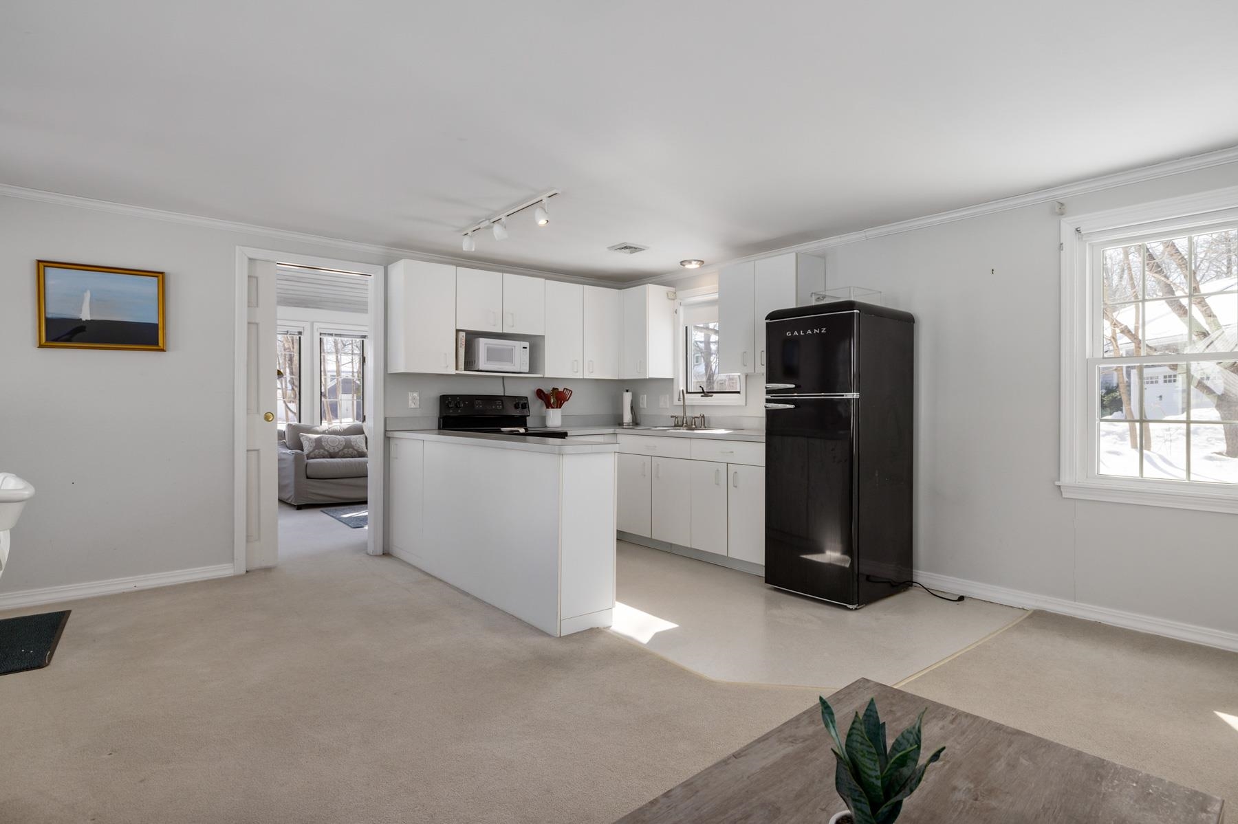 62 R Cable Road Rye, NH 03870 - Photo 7 of 16