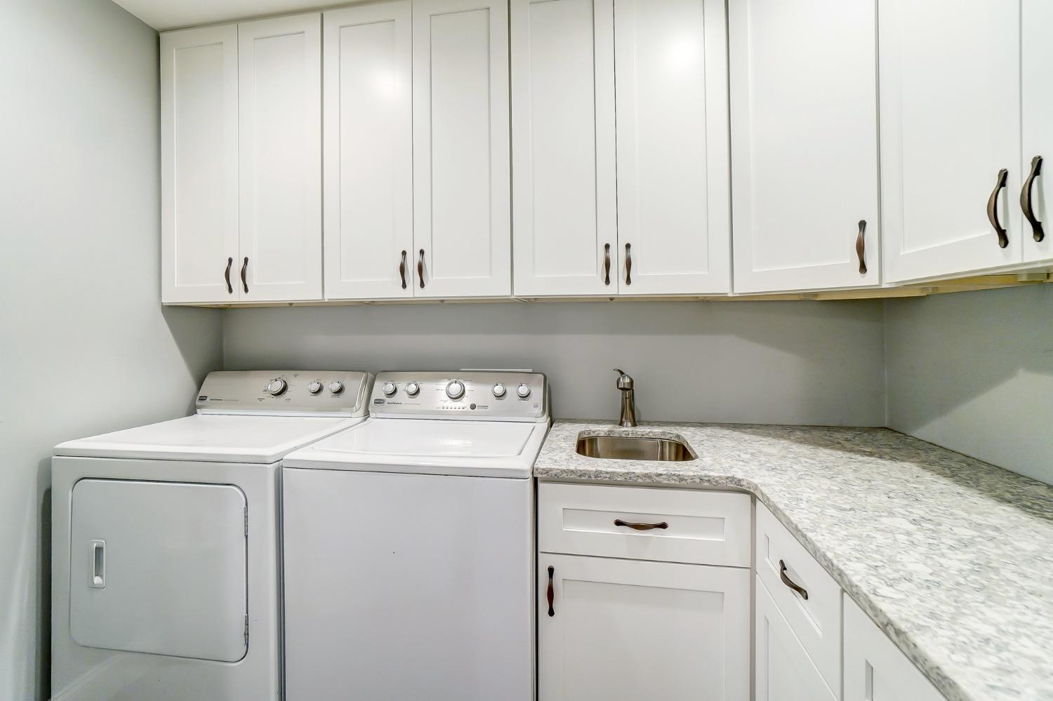 11208 Gosling Road Cincinnati, OH 45252 - Photo 18 of 28 Gallery Image 18