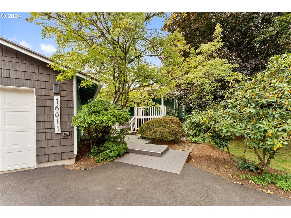 16611 Southeast Tong Road Damascus, OR 97089 - Photo 1 of 48