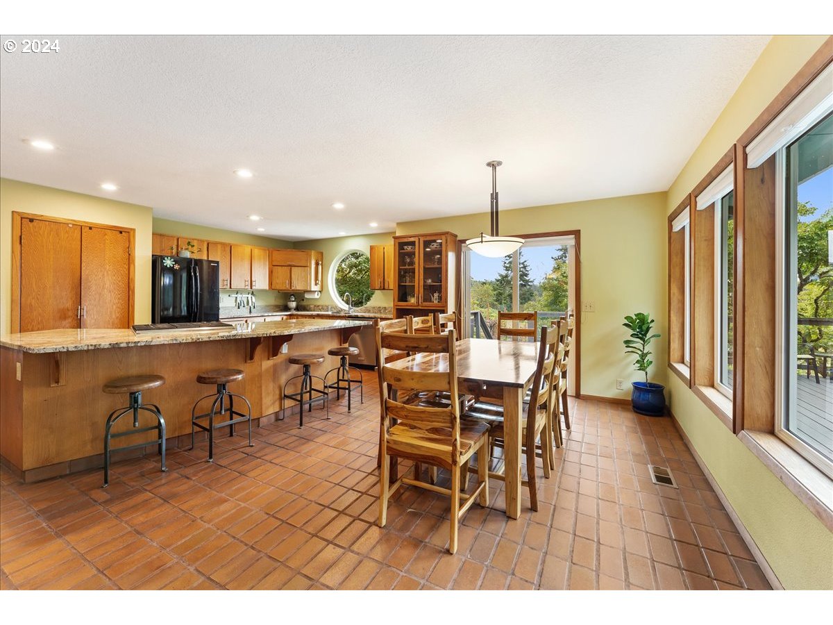 16611 Southeast Tong Road Damascus, OR 97089 - Photo 3 of 48