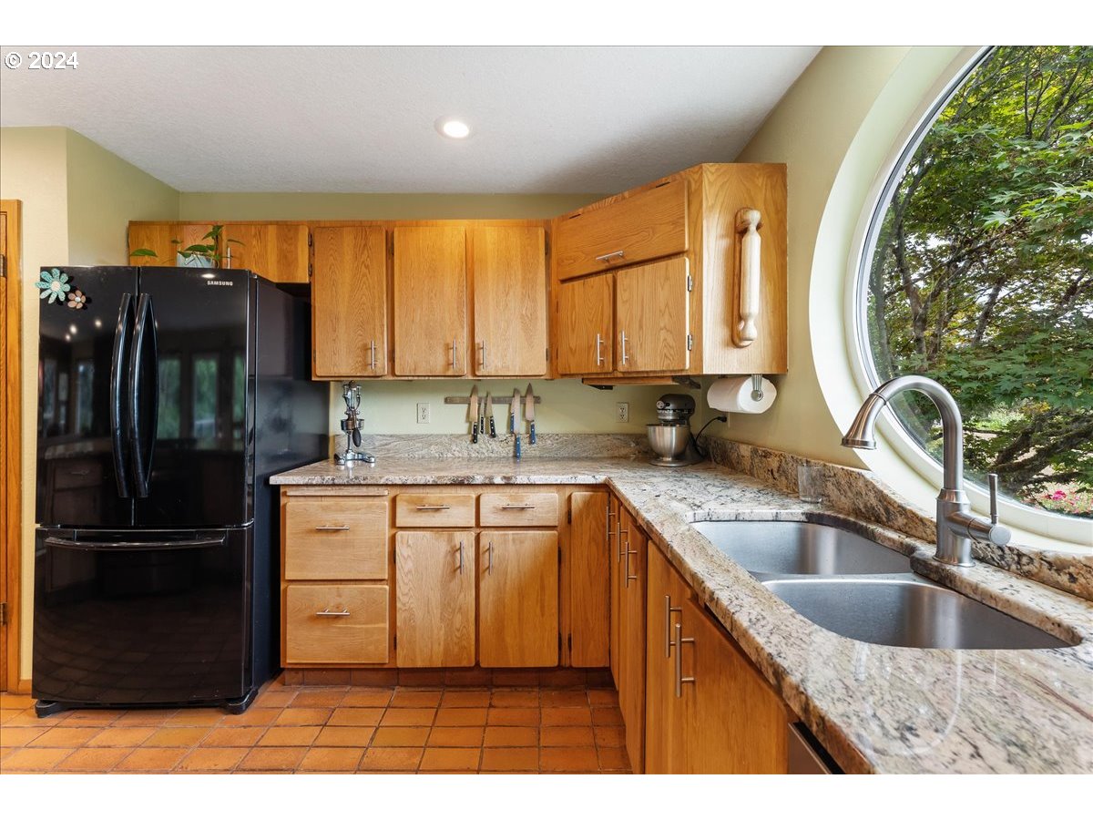 16611 Southeast Tong Road Damascus, OR 97089 - Photo 7 of 48