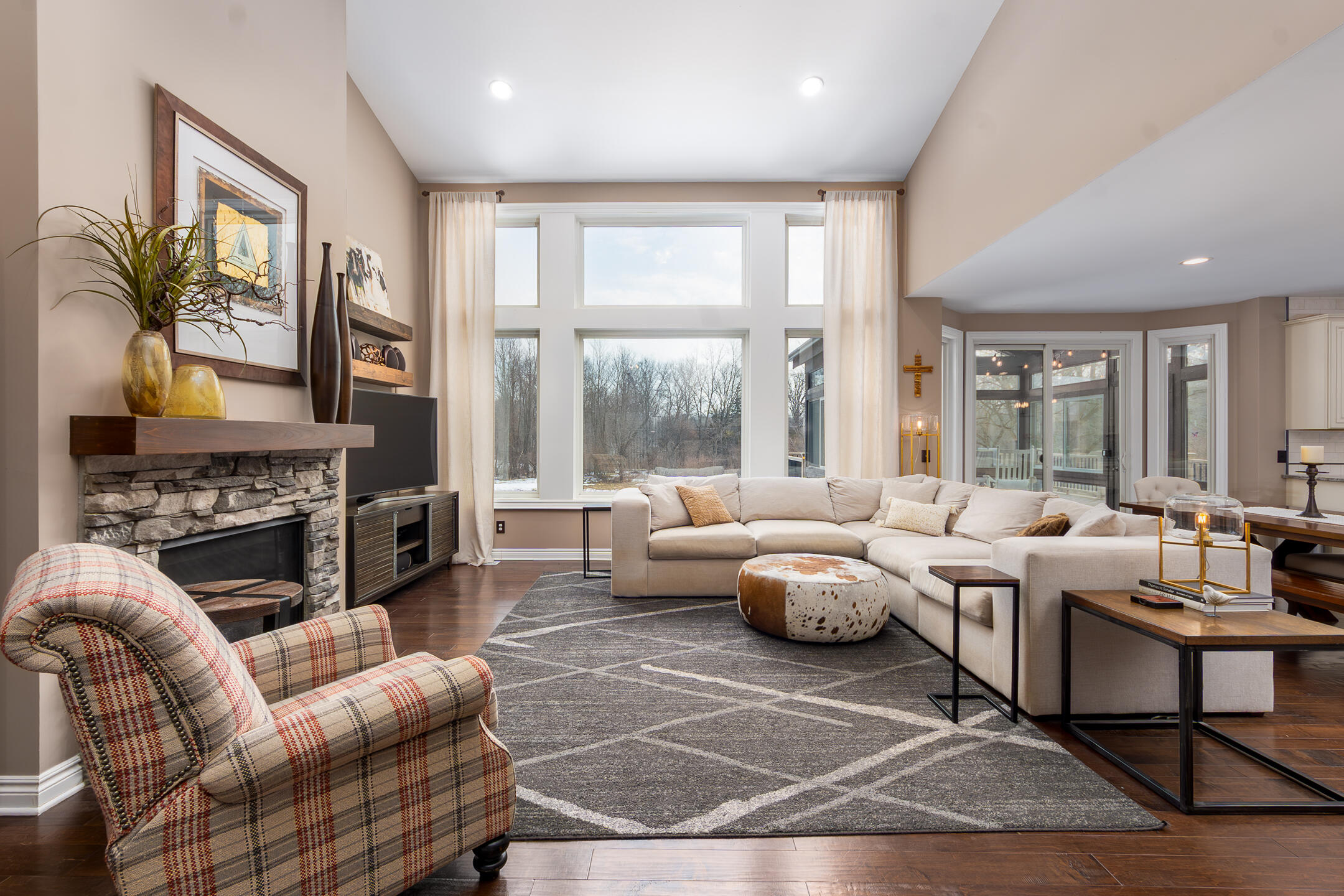 575 East Maple Road Milford, MI 48381 - Photo 11 of 44 The Benefit of this Milford SFH (12)