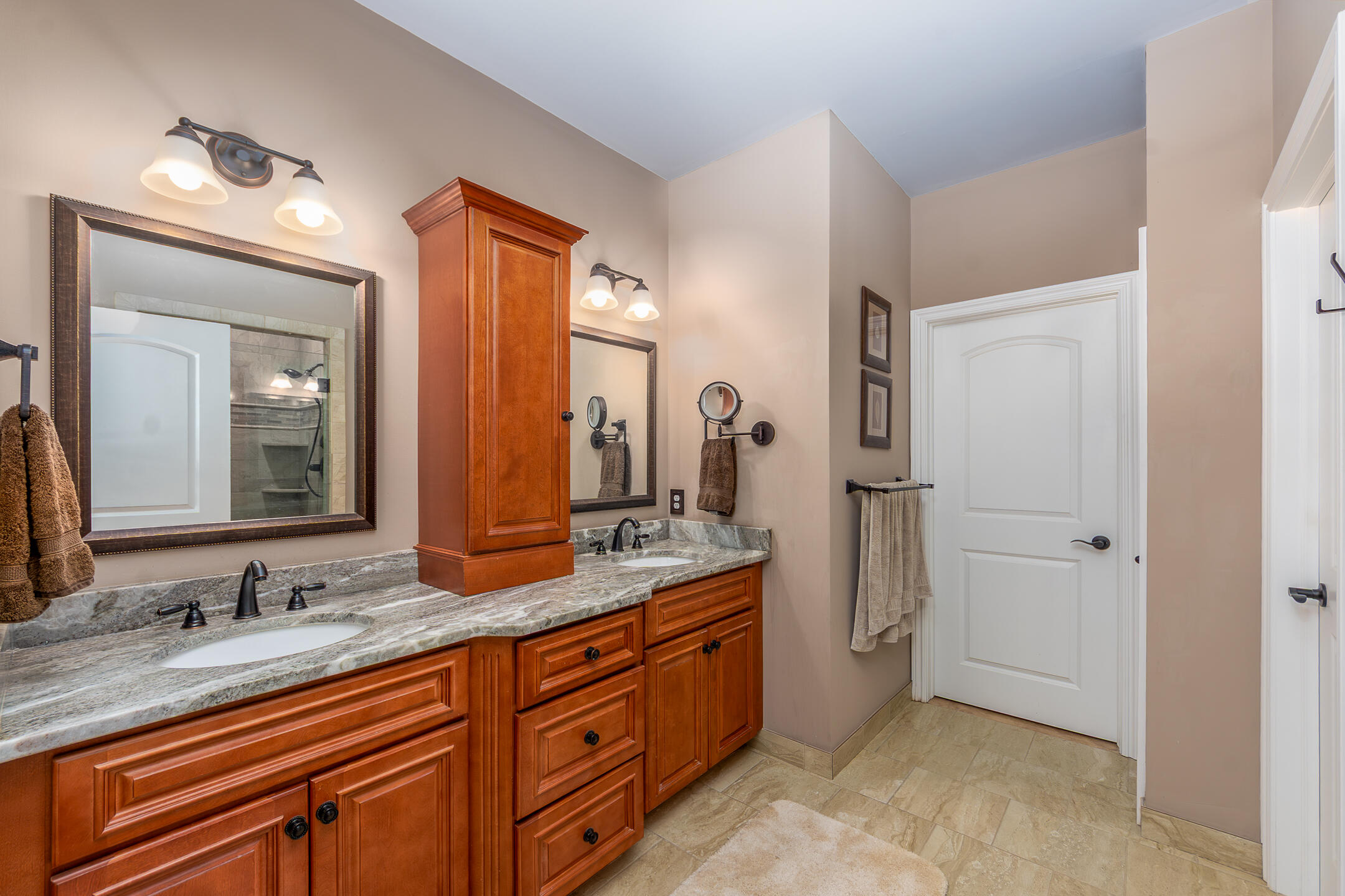 575 East Maple Road Milford, MI 48381 - Photo 24 of 44 The Benefit of this Milford SFH (6)