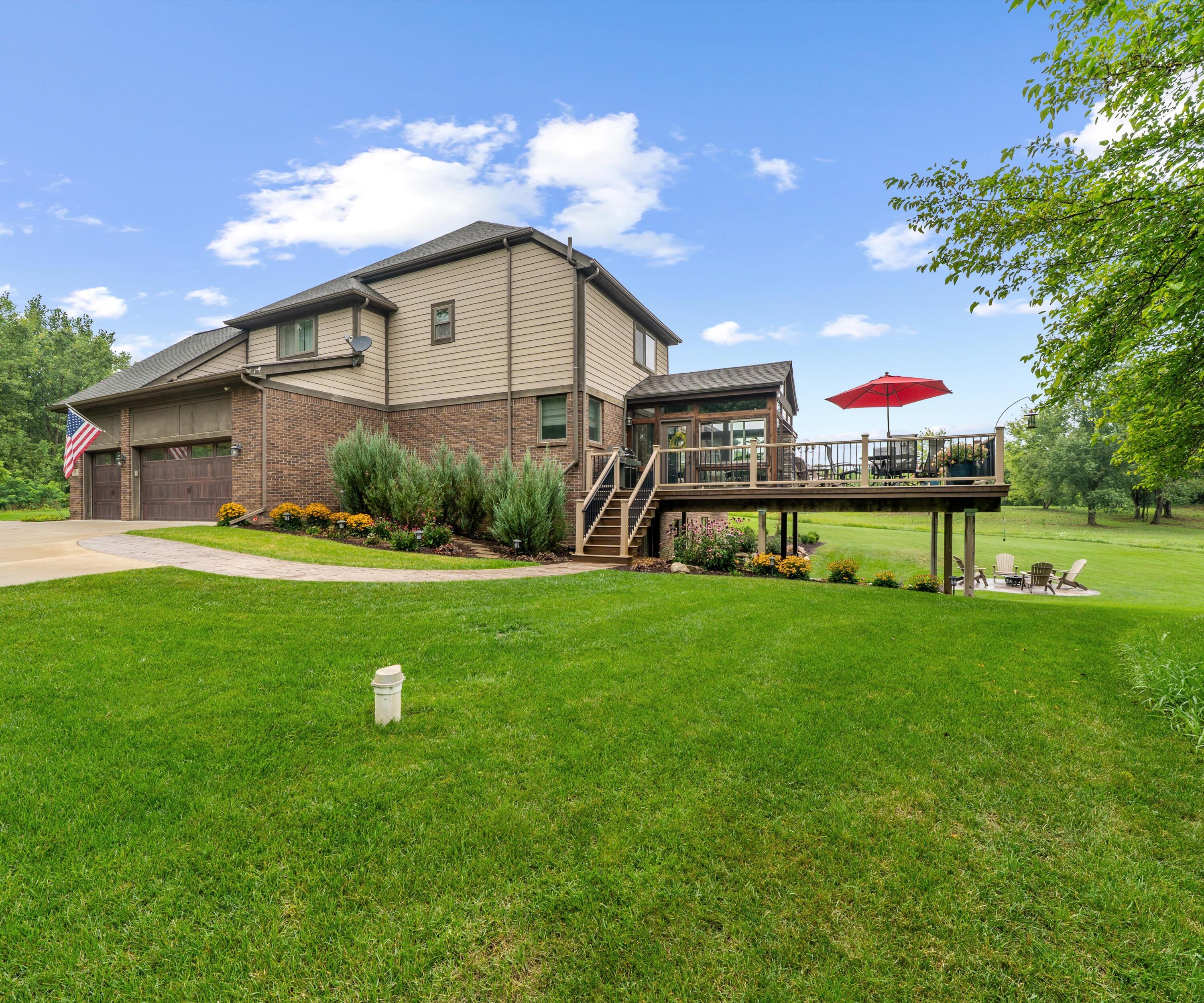 575 East Maple Road Milford, MI 48381 - Photo 39 of 44 The Brandt Benefti of this Cape Cod (11)