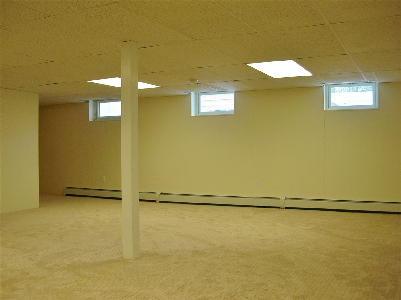 3 Edgewood Road Portsmouth, NH 03801 - Photo 32 of 36