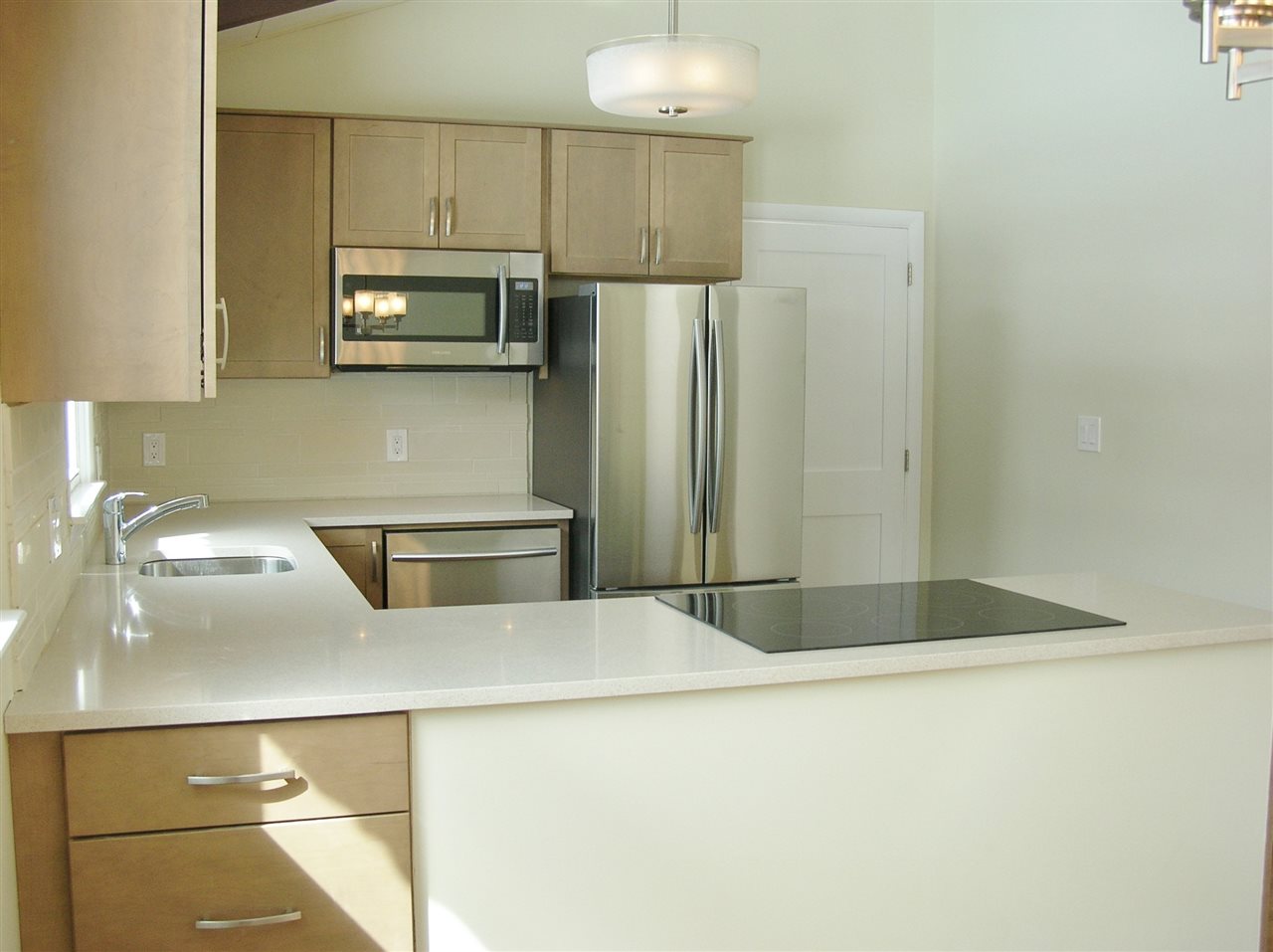 3 Edgewood Road Portsmouth, NH 03801 - Photo 6 of 36
