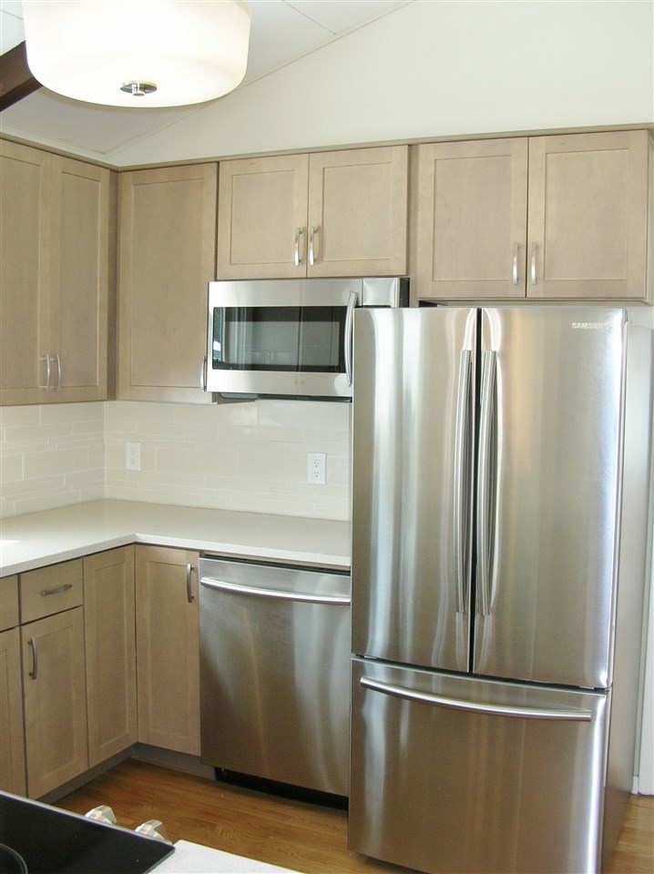 3 Edgewood Road Portsmouth, NH 03801 - Photo 7 of 36
