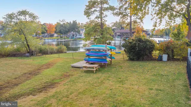 a bench sitting in the middle of a building