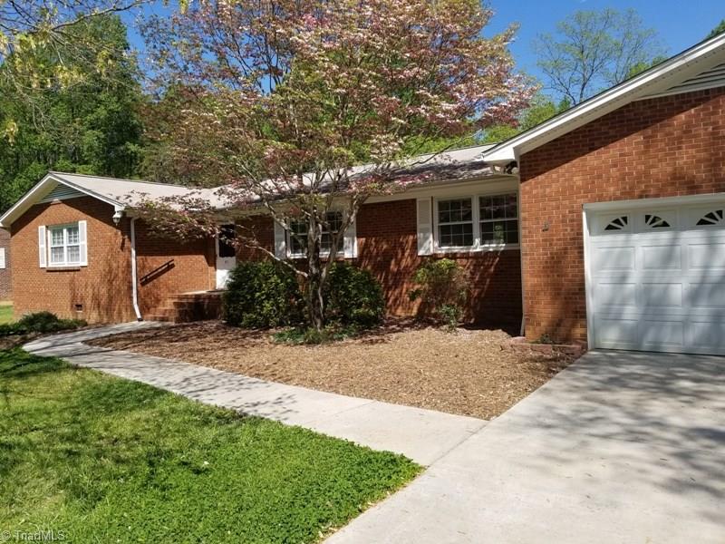 3910 Tanglebrook Road High Point, NC 27265 - Photo 1 of 26 Gallery Image 1