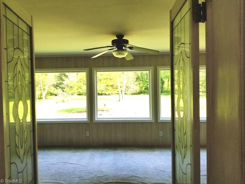 3910 Tanglebrook Road High Point, NC 27265 - Photo 20 of 26 Gallery Image 20