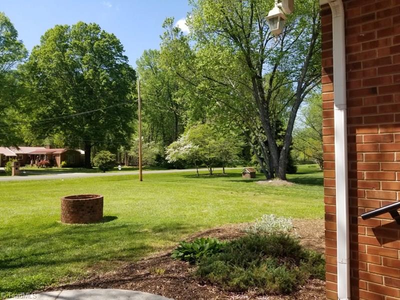 3910 Tanglebrook Road High Point, NC 27265 - Photo 26 of 26 Gallery Image 26