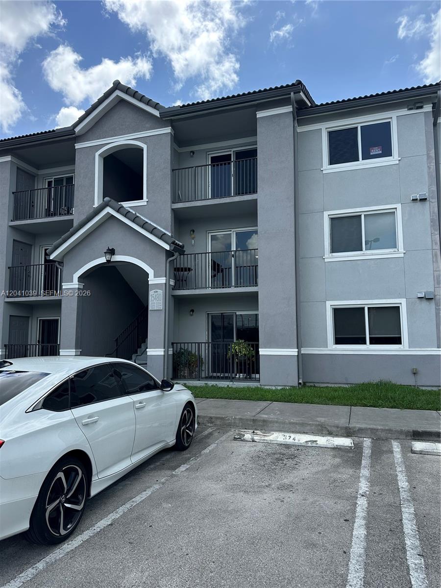 15480 Southwest 284th Street, Unit 2302 Homestead, FL 33033 - Photo 4 of 17