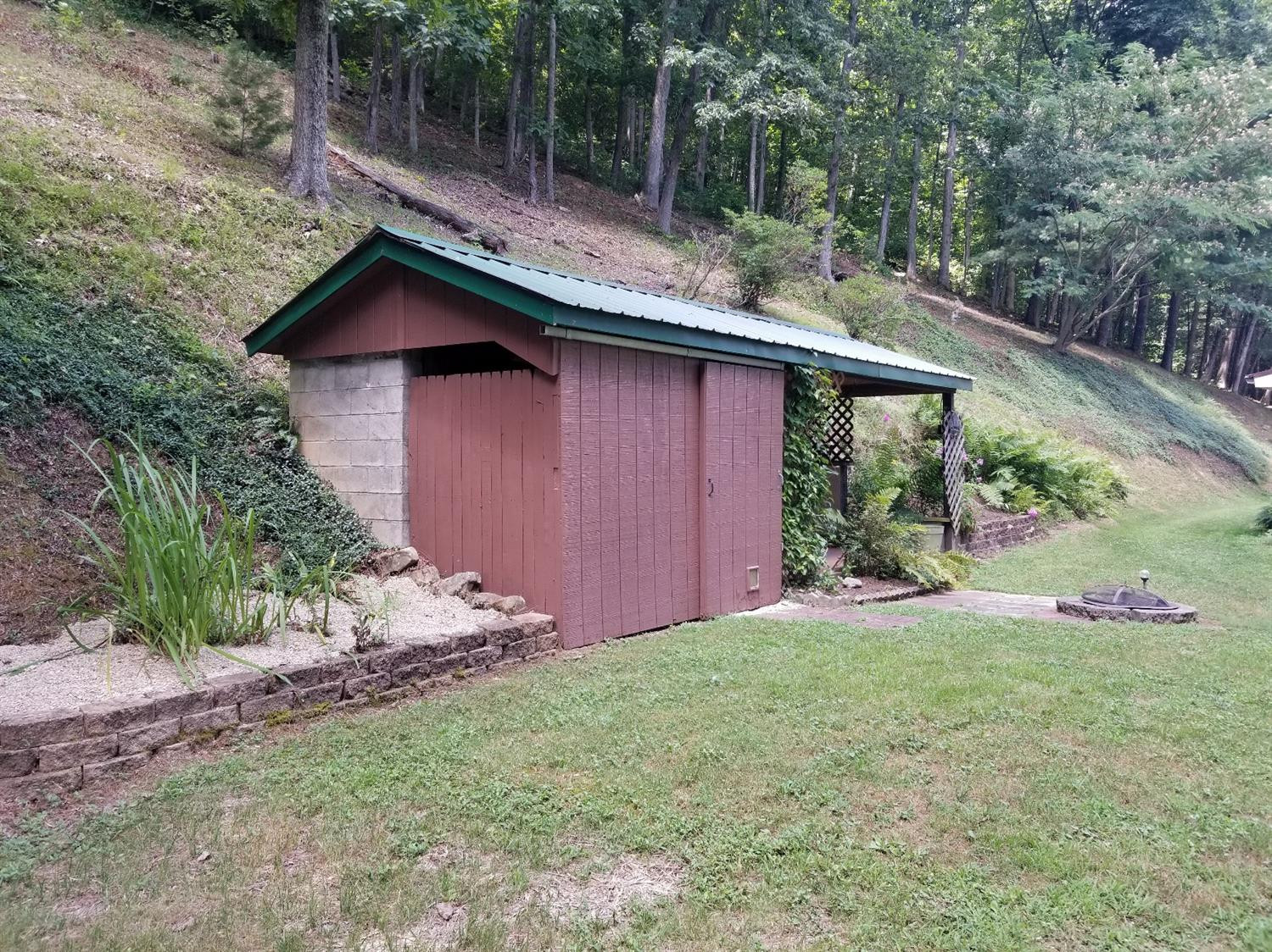 8085 Cranston Road Morehead, KY 40351 - Photo 38 of 39 Photo 38