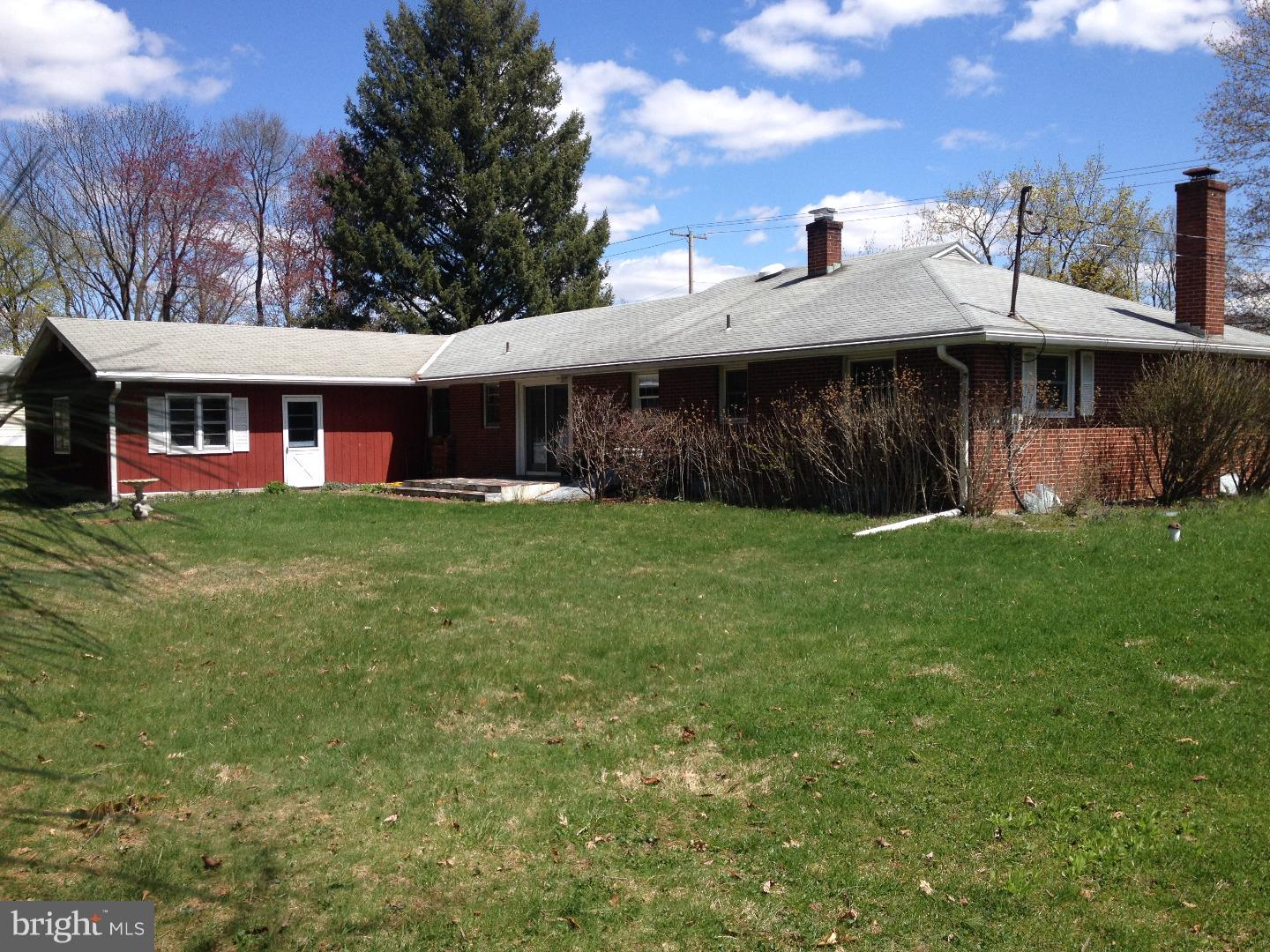 95 Lyons Road Fleetwood, PA 19522 - Photo 17 of 20 Gallery Image 17