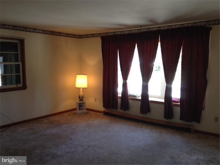 95 Lyons Road Fleetwood, PA 19522 - Photo 3 of 20 Gallery Image 3