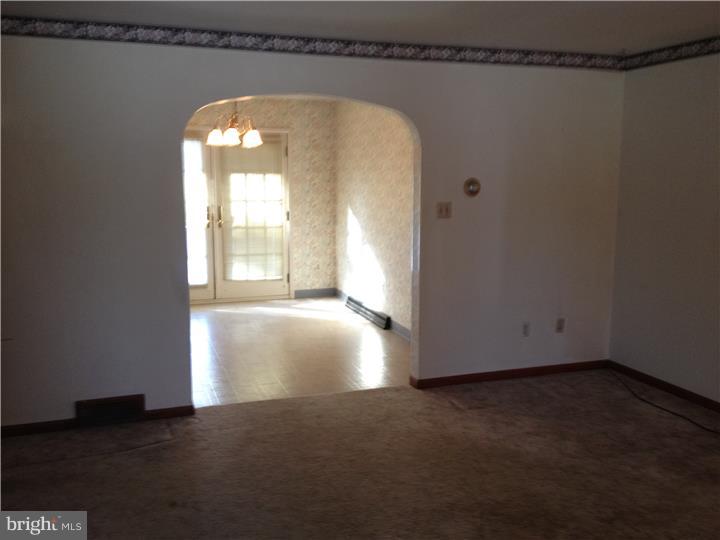 95 Lyons Road Fleetwood, PA 19522 - Photo 4 of 20 Gallery Image 4
