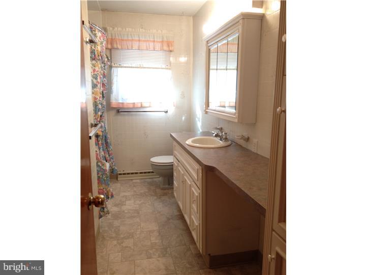 95 Lyons Road Fleetwood, PA 19522 - Photo 7 of 20 Gallery Image 7