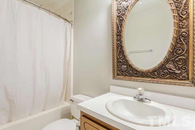 727 Wilson Jones Road Clayton, NC 27520 - Photo 12 of 21 Gallery Image 12