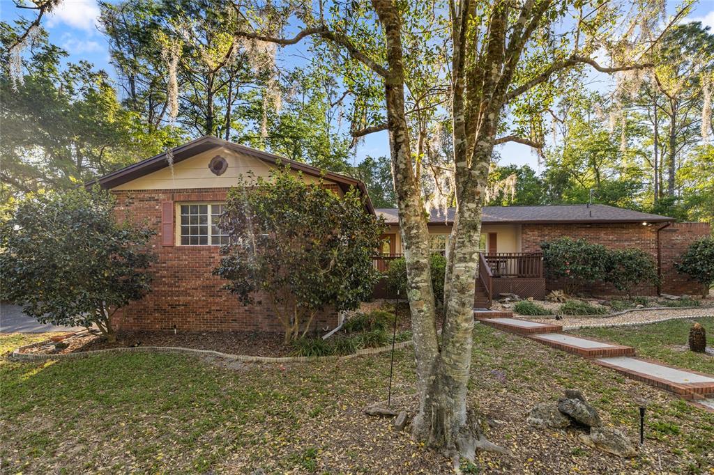 20949 Southwest 81st Loop Dunnellon, FL 34431 - Photo 1 of 60