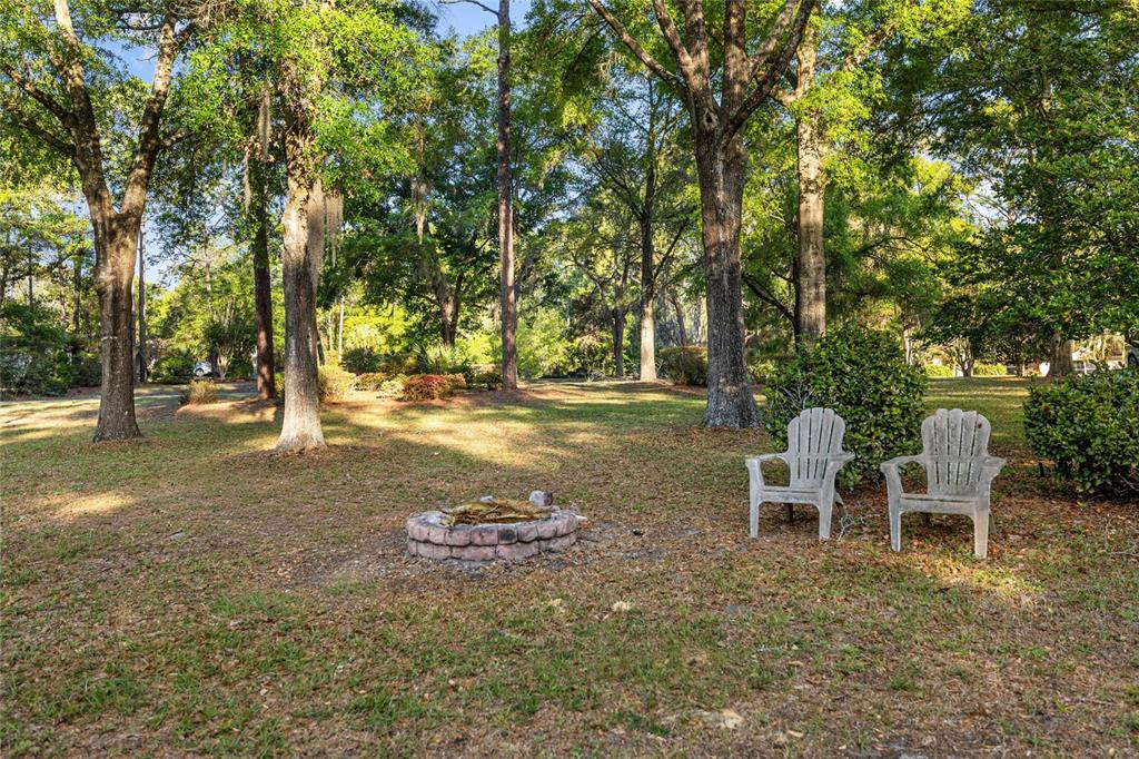 20949 Southwest 81st Loop Dunnellon, FL 34431 - Photo 15 of 60