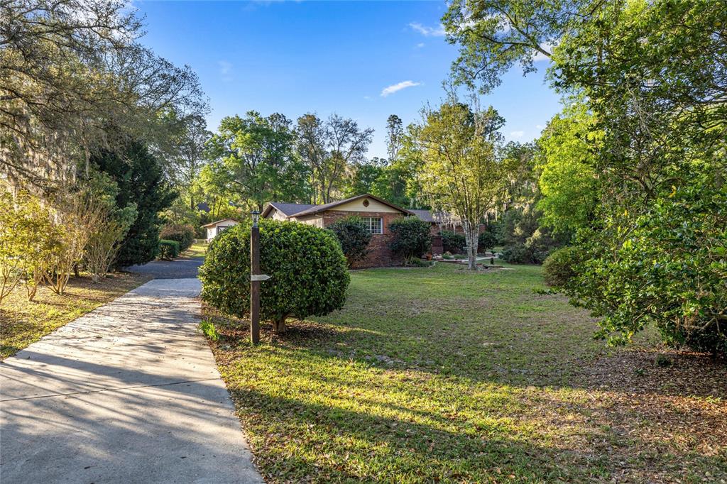 20949 Southwest 81st Loop Dunnellon, FL 34431 - Photo 5 of 60