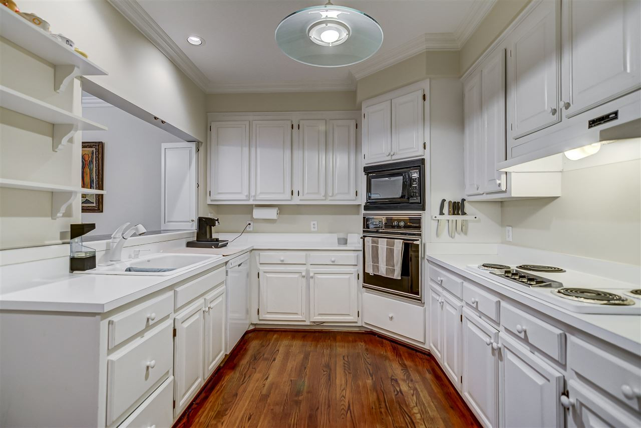 3309 Ridgecrest Court Raleigh, NC 27607 - Photo 7 of 21 Photo 7