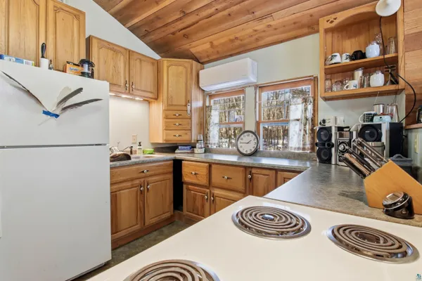 $195,900 | 7953 North Wonder Avenue, Hayward, WI 54843