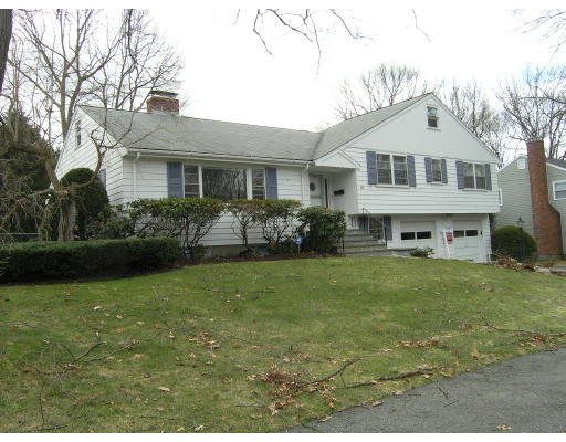 19 Haven Road Wellesley, MA 02481 - Photo 1 of 8