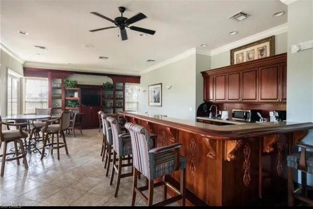 a view of a tennis court