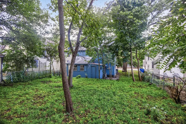 $255,000 | 682 Fairview Avenue North, St. Paul, MN 55104