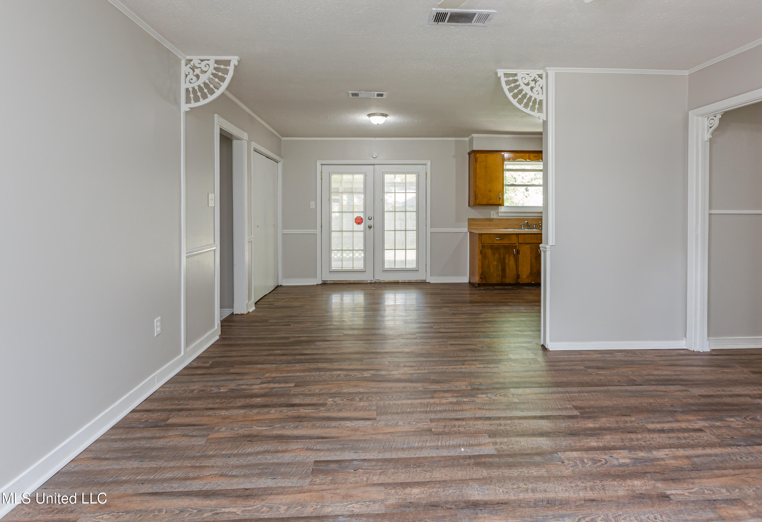2362 Harahan Road Pearl, MS 39208 - Photo 14 of 33 V63A5825