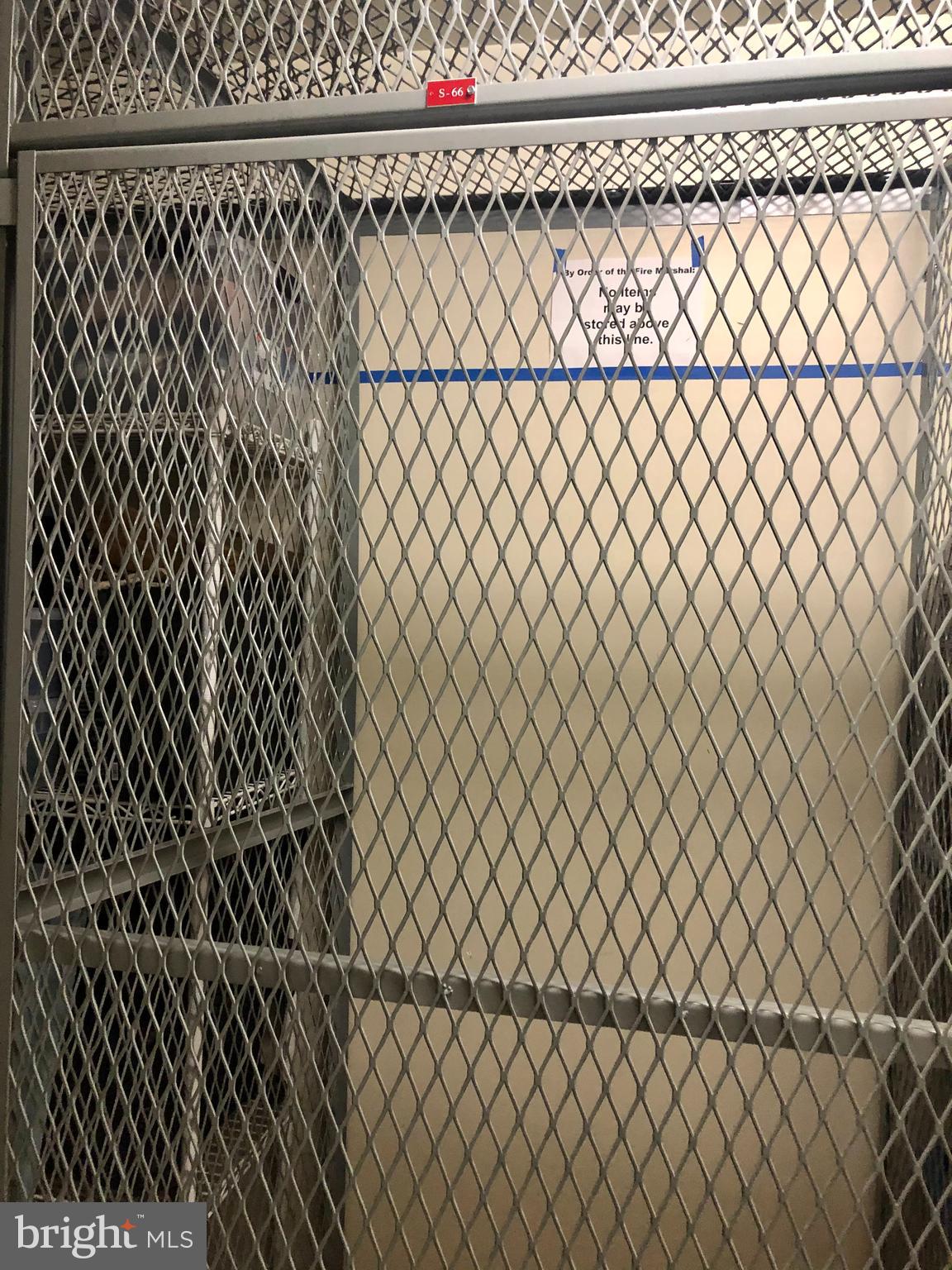 851 North Glebe Road, Unit 1113 Arlington, VA 22203 - Photo 15 of 30 a close up of a gate