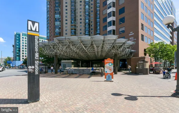 $2,000 | 851 North Glebe Road, Unit 1113, Arlington, VA 22203