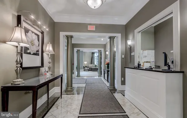 $2,000 | 851 North Glebe Road, Unit 1113, Arlington, VA 22203