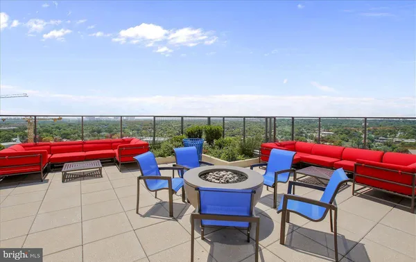 $2,000 | 851 North Glebe Road, Unit 1113, Arlington, VA 22203