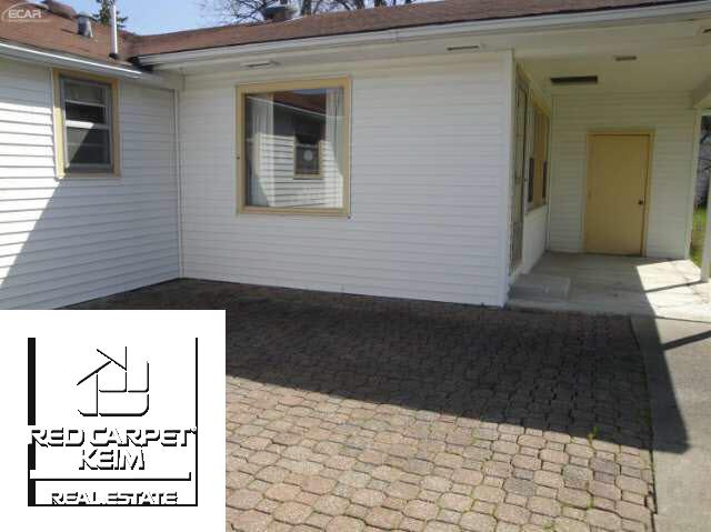 8188 East Potter Road Davison, MI 48423 - Photo 15 of 16 21138678-14.JPG