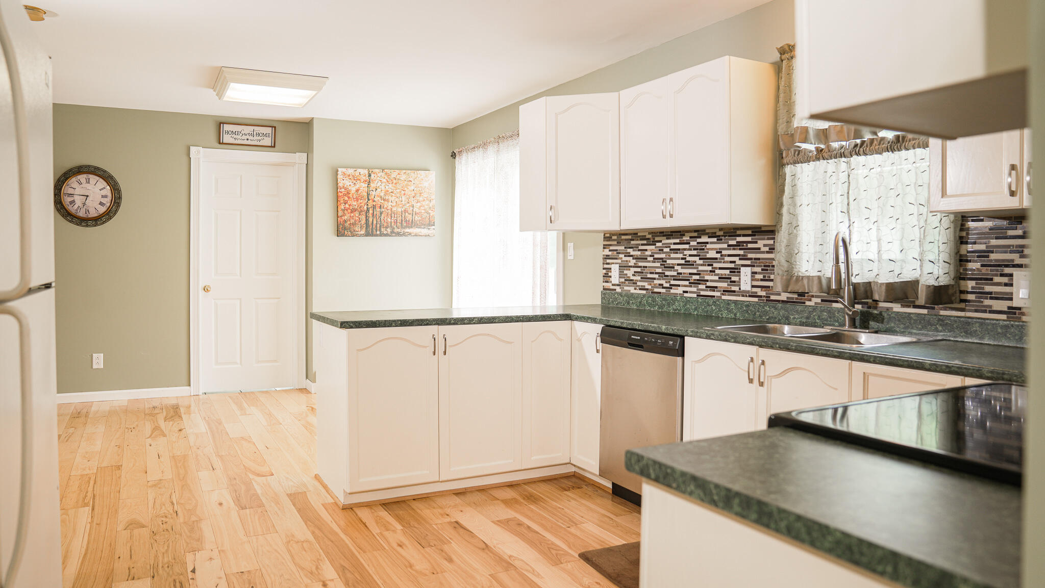 561 O'Neil Road West Chazy, NY 12992 - Photo 12 of 43 Gallery Image 12