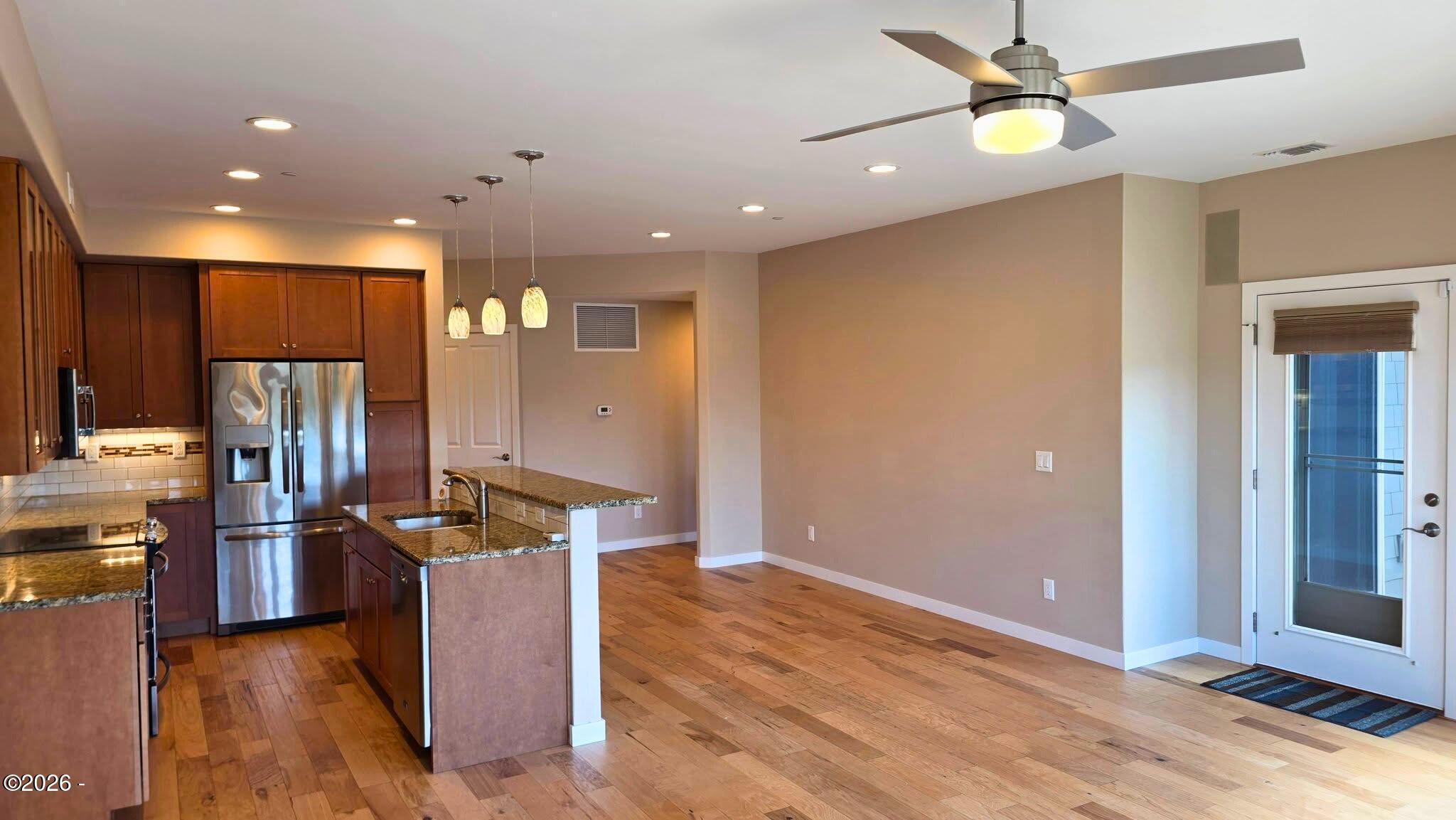 503 Center Way Yachats, OR 97498 - Photo 9 of 17