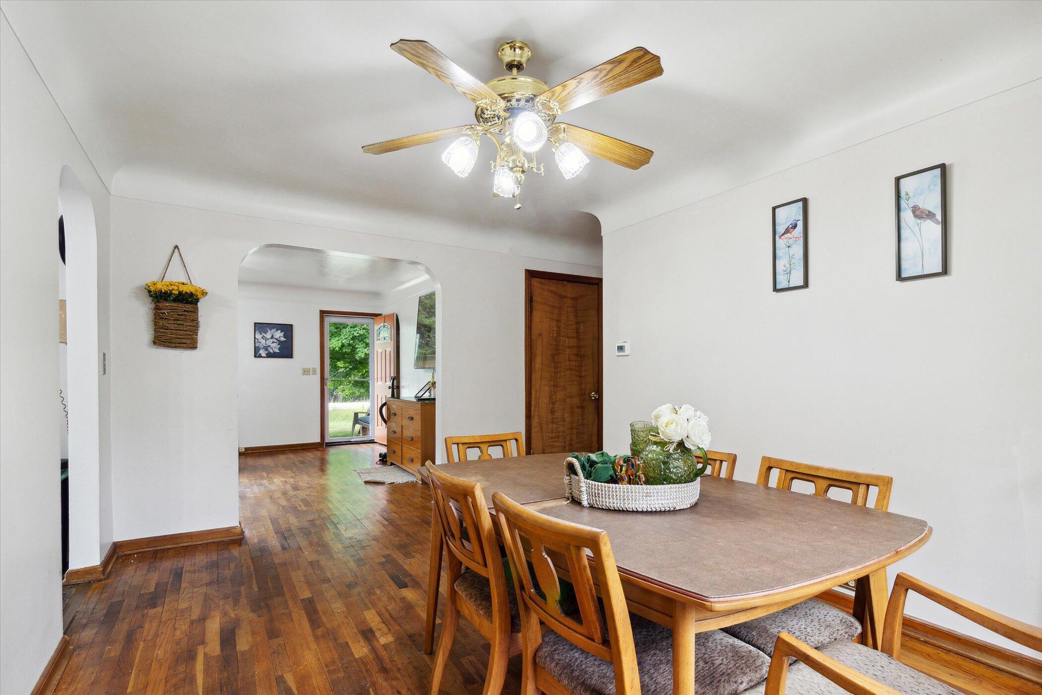 4845 Sheridan Road Vassar, MI 48768 - Photo 7 of 21 07-4845-Sheridan-Rd-Vassar-MI-48768-Wind