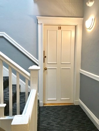 24 Ransom Road, Unit 10 Boston, MA 02135 - Photo 3 of 8